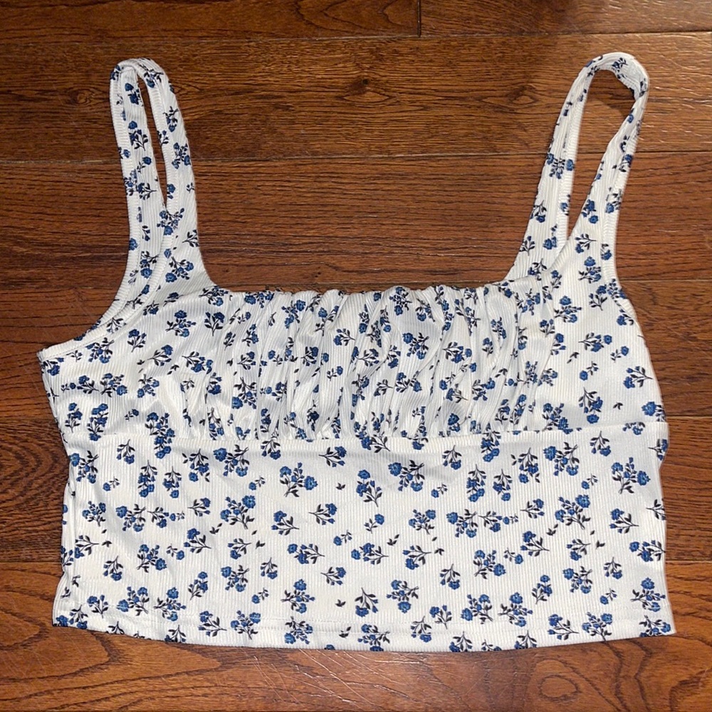 floral tank top